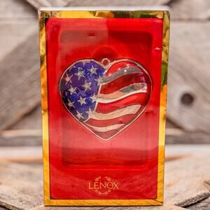 Vintage Lenox-Heart of America-Stars and Stripes Patriotic SilverPlated Ornament